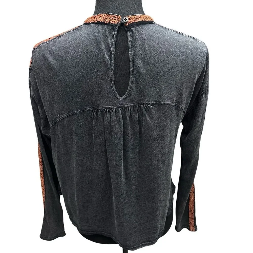 Free People Snow Bunny Embroidered‎ Swing Top Women's Size Small
